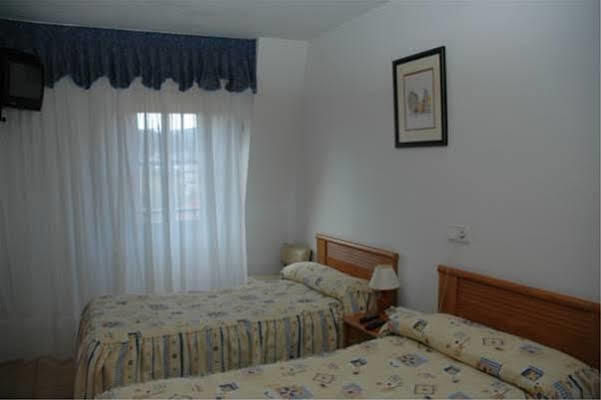 Hostal Gabino Isla Exterior photo
